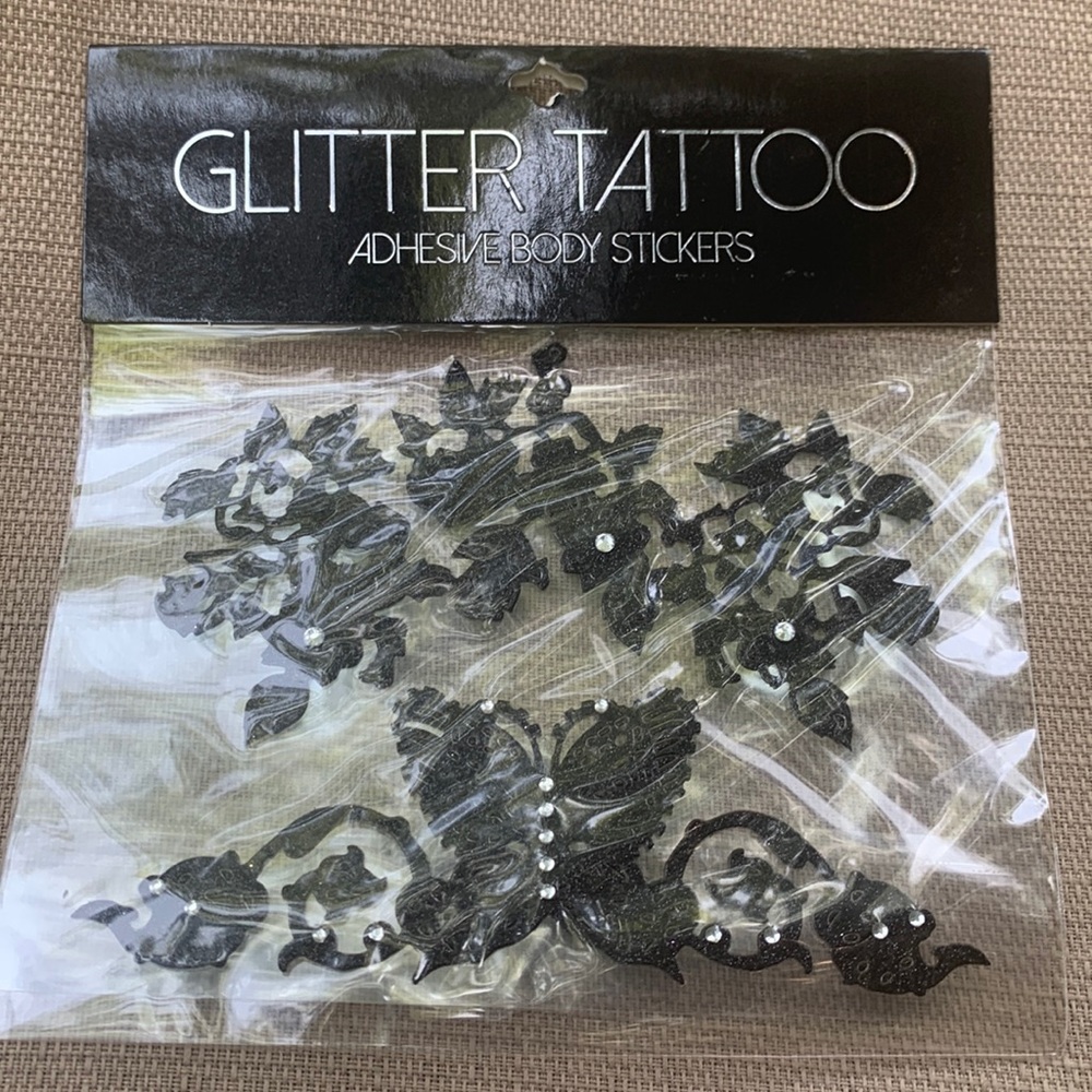 Body glitter tattoos black
